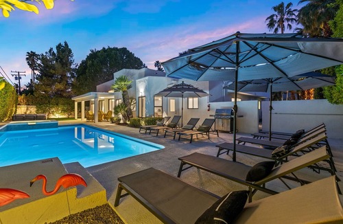 Sonora Sunrise House | The White House Private Palm Springs Retreat