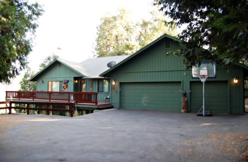 Twain Harte Cabin | The Wilderness Lodge in Twain Harte