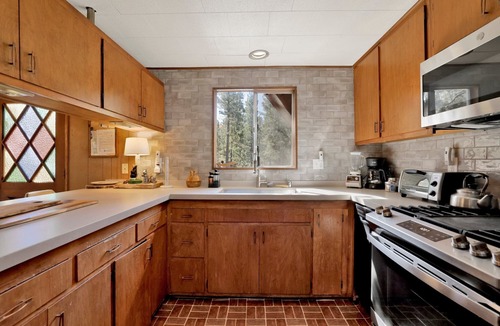 Big Bear City Cabin | The Wilkie Cabin #339