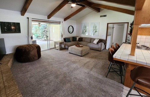 Fresno House | This house is a 3 bedroom(s), 2 bathrooms, located in Fresno, CA.