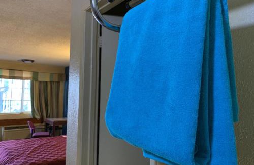 Modesto Hotel | Tiki Lodge Hotel Modesto
