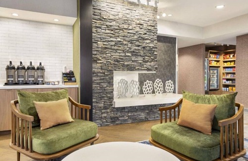 Tracy House | Top Hotel in Tracy, CA Near Shopping and Attractions