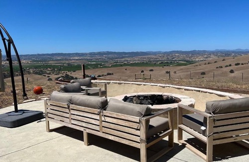 San Miguel House | Top of the Hill