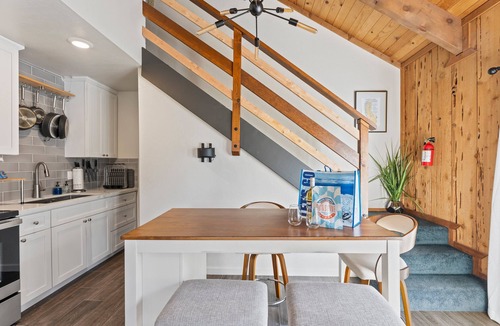 Tahoe Village House | Tramway Treat | Ski Heavenly | Mountain Views