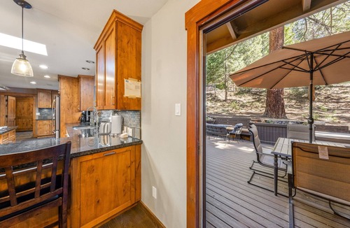 Incline Village House | Tranquil Stay | Sauna, Rooftop & Nature Views