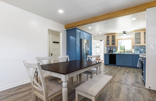 Atascadero Cottage | Tranquil View 2-bedroom Cottage Near Wineries and Beaches and EV Charger