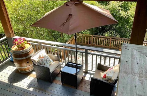 Piedmont Pines Apartment | Treetop Refuge in Oakland Hills