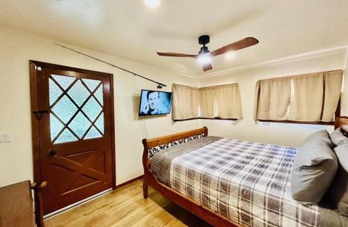 Wishon House | Tripps Landing-Pet Friendly-Sleeps 10