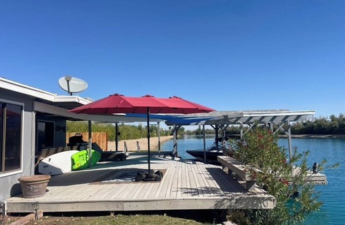 Newberry Springs House | Try Before you Buy - For Sale - Charming 3-bedroom Lake Front cottage Route 66