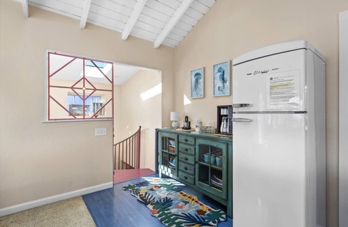 Avila Beach House | `Turquoise Tiki Avila Beach` 3 bd/2 bath, sleeps 8
