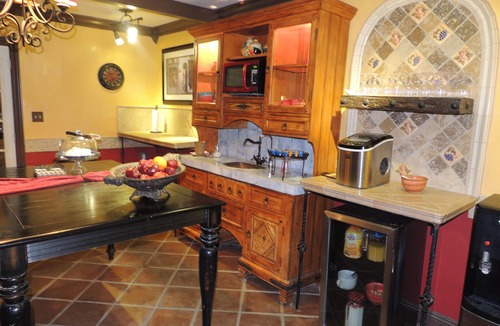 Desert Hot Springs Hotel | Tuscan Springs Hotel & Spa
