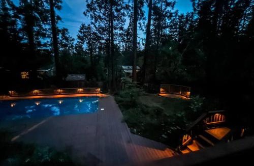 Twain Harte House | Twain Harte Lake, pool/hot tub, by skiing/Yosemite
