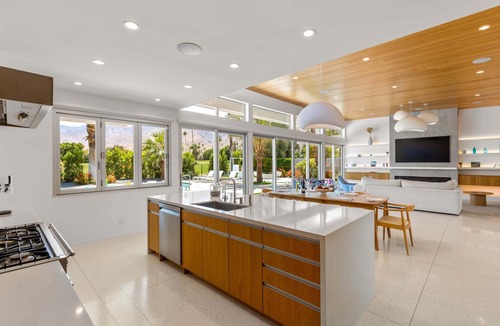 Indian Canyon House | Twilight Fairway – Golfside Desert Luxury