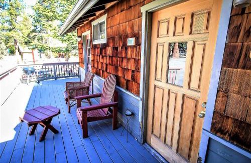 Big Bear Lake Hotel | Twin Pines Family Cabin by Big Bear Vacations