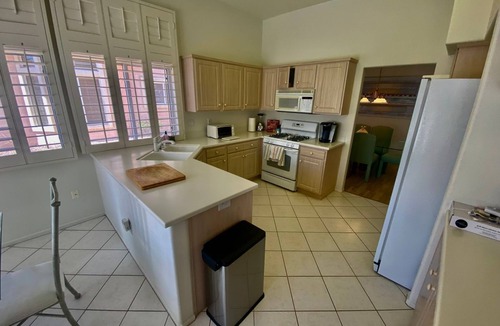 Desert Palms House | Two bedroom two bath townhome in Sun City PalmDesert California