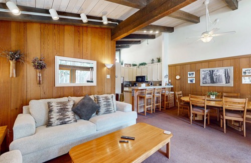 Mammoth Lakes Condo | Two-story condo w/mountain views, balcony, gas grill, & wood-burning fireplace