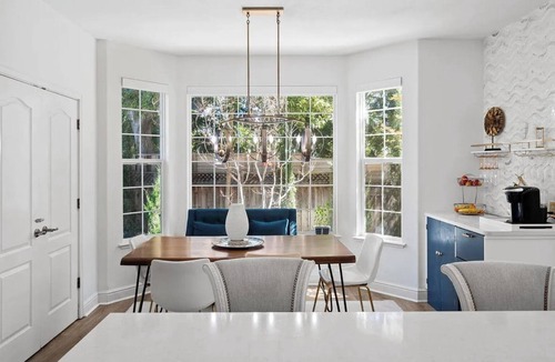 Walnut Creek House | Ultra-Luxurious 4BR 3BA bungalow with Pool, Jacuzzi, AC, Wifi in Walnut Creeknn