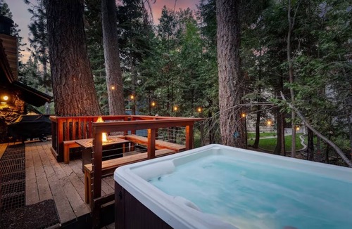 Incline Village House | Unique Lake Tahoe Sophistication -Amenities Galore
