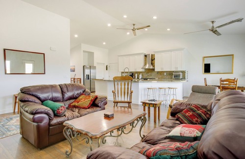 Pahrump Cottage | Unobstructed Mtn Views & Sunsets in Pahrump!