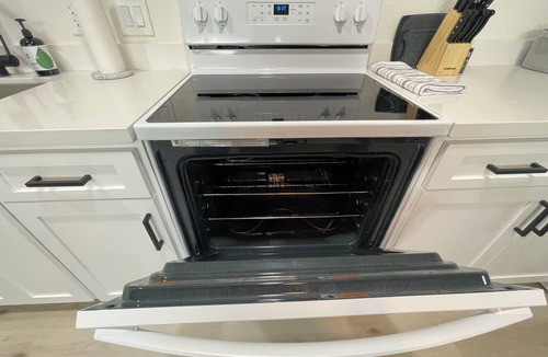 Salida Apartment | Updated Central Valley studio apartment #5 near hospitals and HWY 99