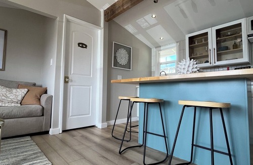 Morro Bay Cottage | Upscale Beach Cottage - rock view