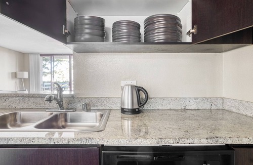 Cupertino Apartment | Upscale Cupertino 1BR w/Gym & Pool, near Apple & Google, by Blueground
