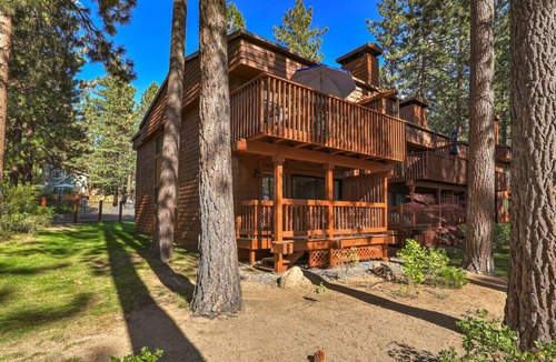 Zephyr Cove Villa | Tahoe Townhome | Private Beach | Office | Sleeps 8
