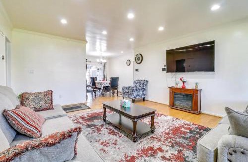 North Hills West House | Vacation Rental w Pool &Garden 6 Guests near CSUN