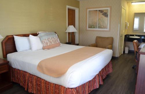 Newhall Hotel | Valley Inn San Jose