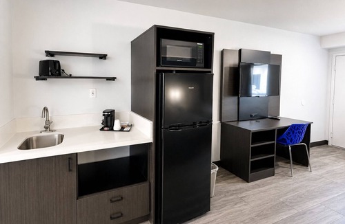 Pumpkin Center Hotel | Value Stay Inn Extended Stay Bakersfield