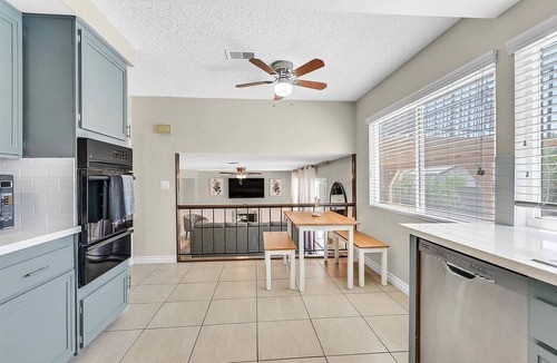 Chinatown House | Vegas 4BR Private Pool BBQ Games Near Strip