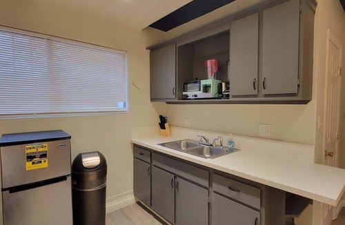 Paradise Apartment | Vegas Unit A Charm to Remember Love of Vegas