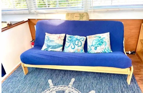 Ventura House | Ventura Boatel Stay on a boat in the best location in Ventura Harbor Great Views