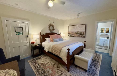 Marblehead Bed & Breakfast | Victorian Inn Bed And Breakfast
