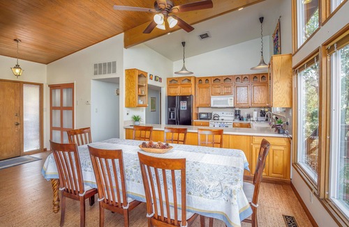 Three Rivers House | Views You Cannot Believe! 3 Bedroom and River Front