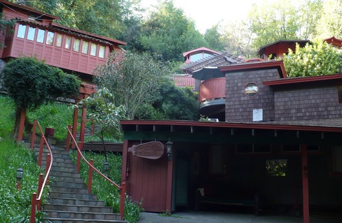 Larkspur Villa | Villa Aubergine in Kentfield - 2 beautiful bedrooms and a private bathroom