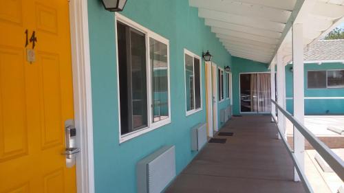 San Luis Obispo Hotel | Villa Motel