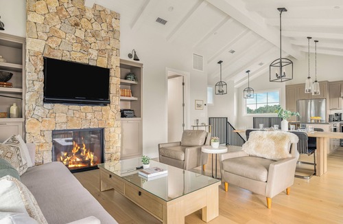 Paso Robles House | Vineyard Views w/Pool & Game Room Near Trails | Beginnings Ranch & Vineyard