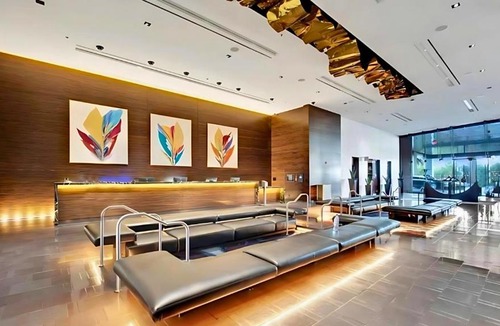 Las Vegas Hotel | Vista Balcony Collection - StripSuite Palms Place Hotel, Resort & Casino - NO RESORT FEE