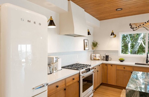 Hollywood Heights House | Voted Guest Favorite! Get Wow'd! Stellar Views Hollywood Hills