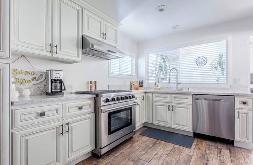 Peninsula House | Walk to Both the Beach & Bay! Peninsula Home with Two-Car Garage