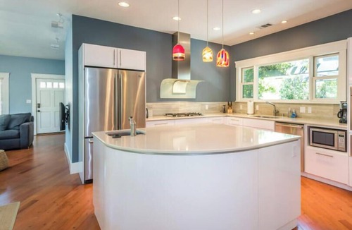 Paso Robles House | Walk to Downtown + EV Charger | Paso Robles Wine Country | Bungalow on Vine