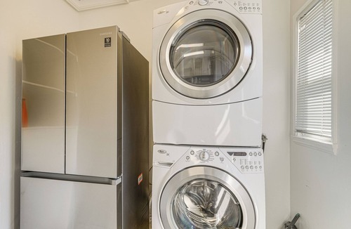 San Jose Cottage | Walk to Dtwn San Jose & Sjsu: Charming + Cozy Gem!