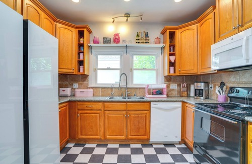 Tracy House | Walk to Dtwn! Tracy Extended Stay w/Patio & Yard