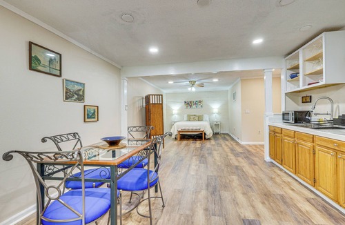 Bass Lake Apartment | Walk to Marina: Central Bass Lake Studio w/Deck!