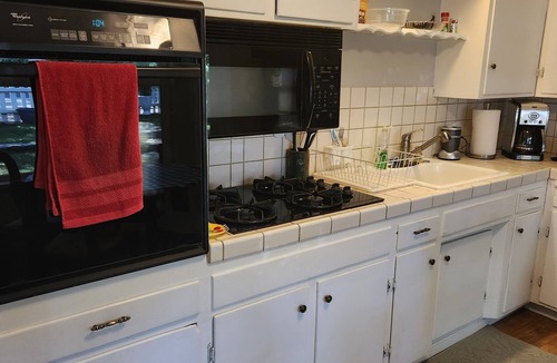 Folsom Cottage | Walk to Old Town Folsom-Duplex-Unit B