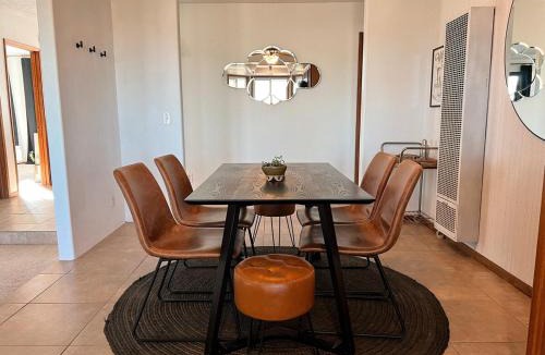 Pioneertown Apartment | Walk to Pappy's Pioneertown, Spa Cosmic Cowboy