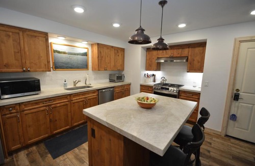Bass Lake House | Walter- Lake Area