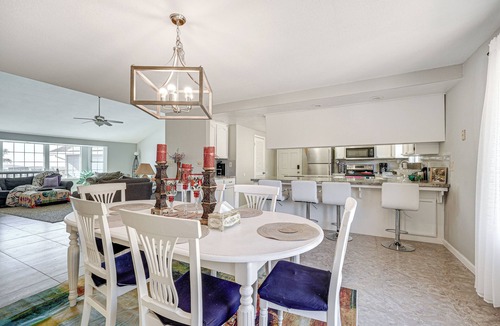 Coulterville House | Water Views & Decks: Spacious La Grange Retreat