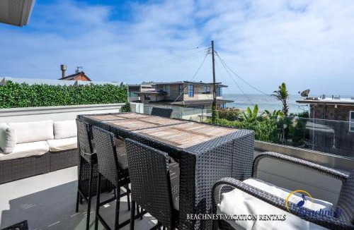 Opal Cliffs House | Wave House